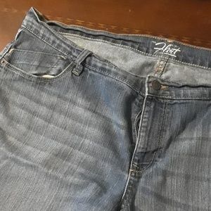 The flirt sz 18 short jeans